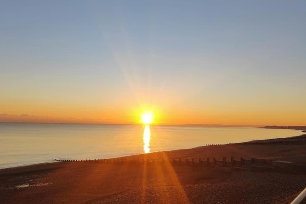 شقة Stunning Seafront Flat,St Leonards المظهر الخارجي الصورة